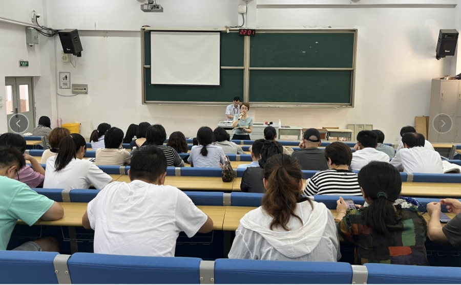 1694048948778891.jpg 姚静芬副主任就教学工作提具体要求.jpg