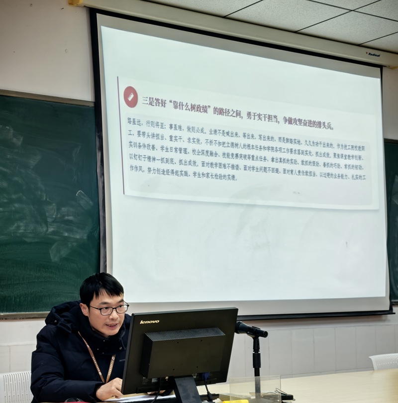 tm42m32fcr8ld7l2gnq3qettmt2.jpg 113.jpg