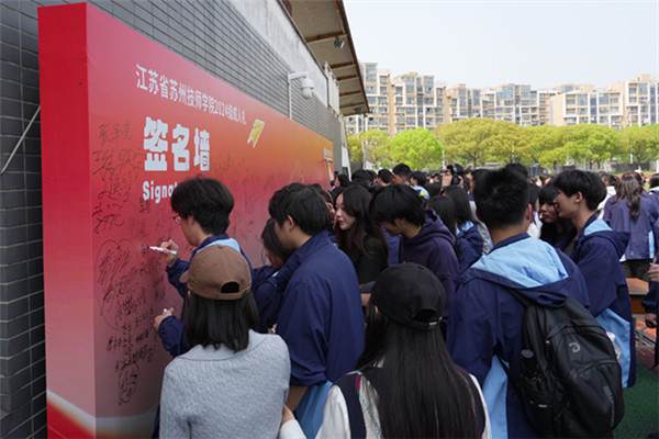 j7ftmu7mmfed52kt023t8cn9vf7.jpg DSC01319_副本.jpg