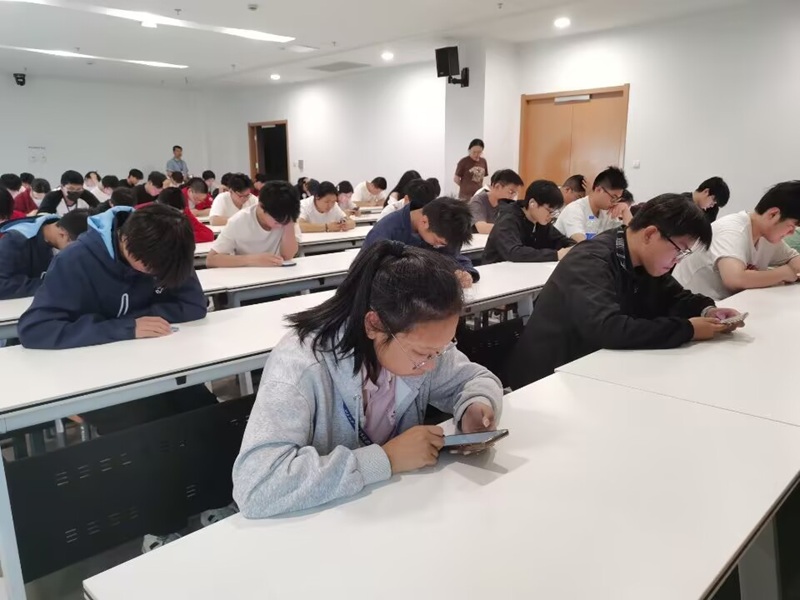图1.jpg