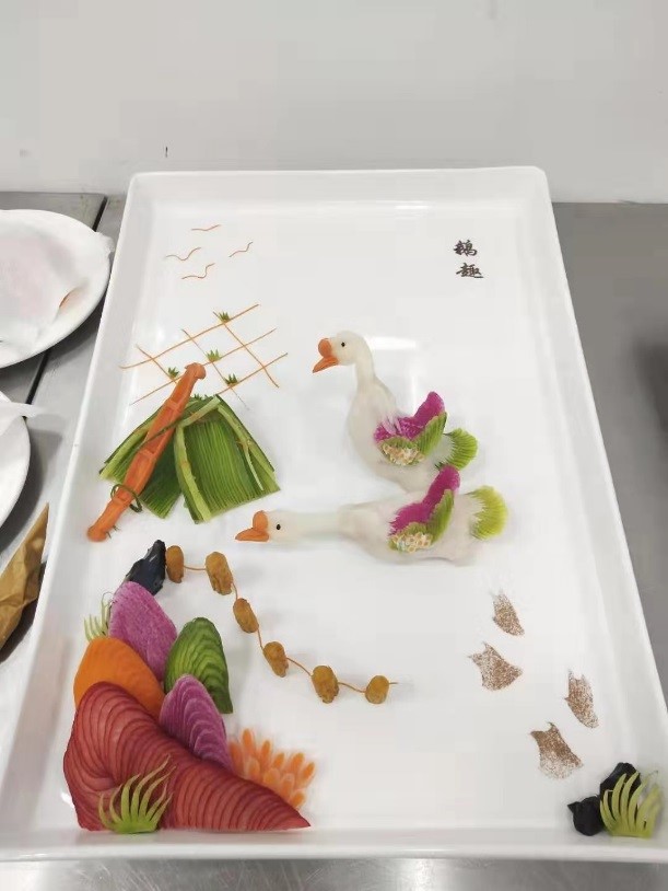 中餐冷拼《鹅趣》.jpg