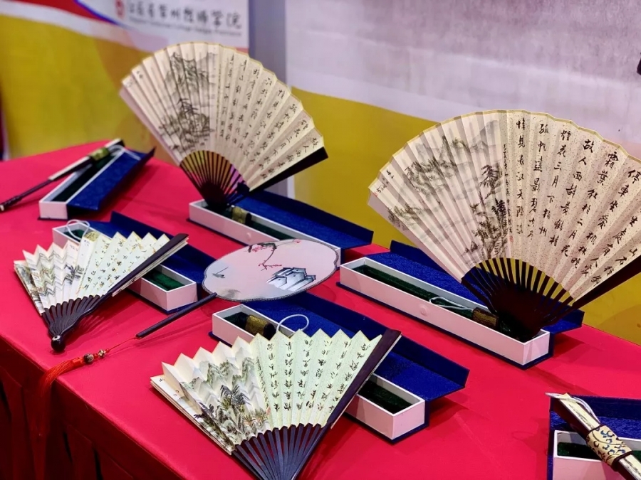 1575871746538927.jpg 展示现场2.webp.jpg