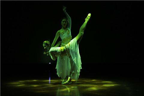 1576662890479041.jpg 文艺晚会掠影四.jpg