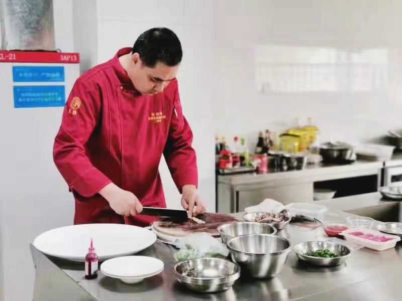 1623389237600856.jpg 屈桂明.jpg