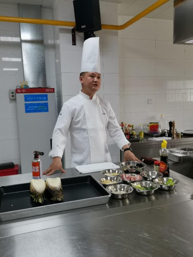 1623389295727712.jpg 曾凡武.jpg