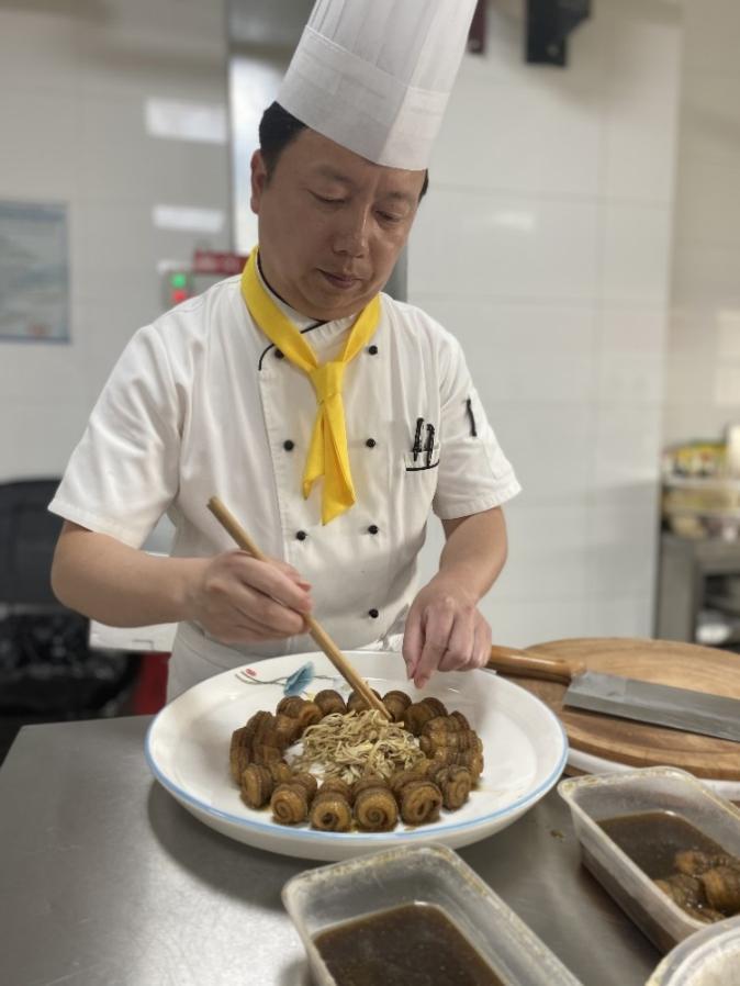 1623389306507093.jpg 曹晓峰.jpg