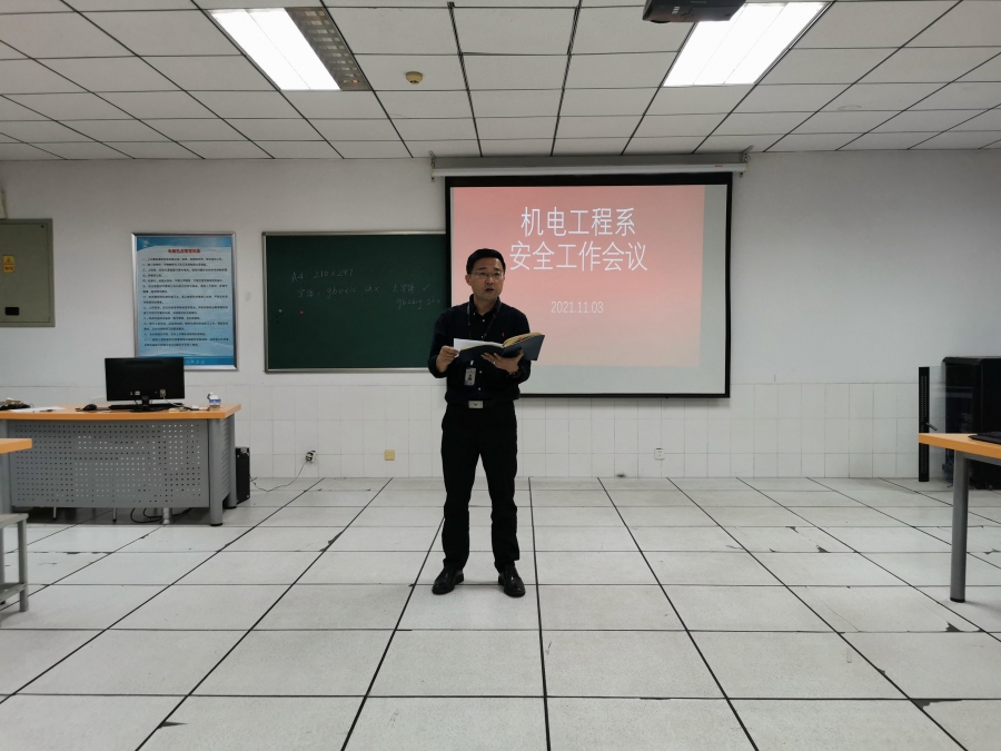 1636078137992876.jpg 01.jpg