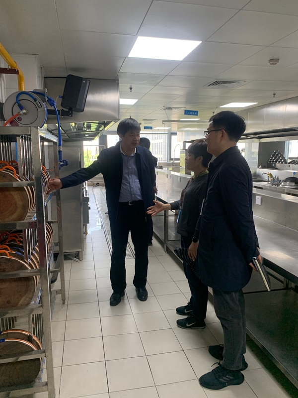 1682651474687167.jpg 21D11AE2E5E3E69B2CC880BFC27E4763.jpg