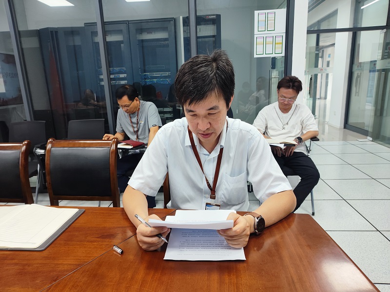 1695886704310579.jpg wq.jpg