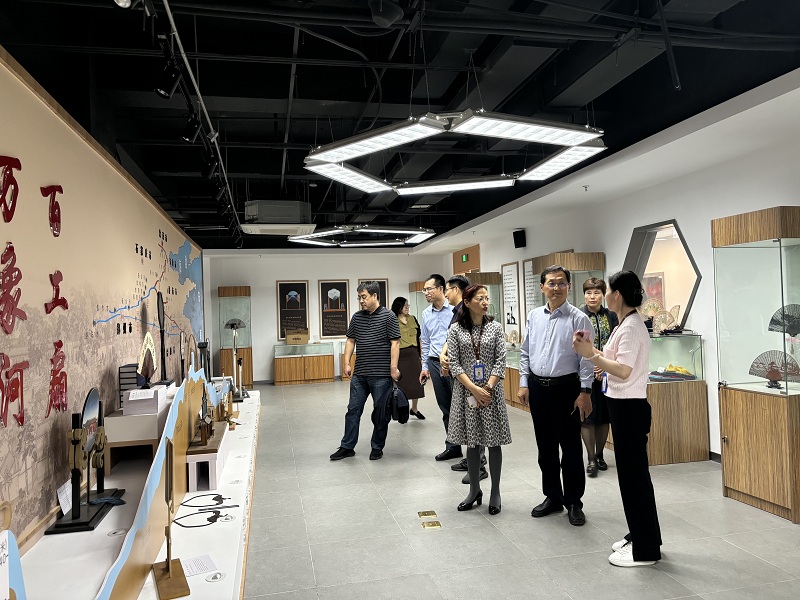 1699256196966411.jpg IMG_8735.jpg