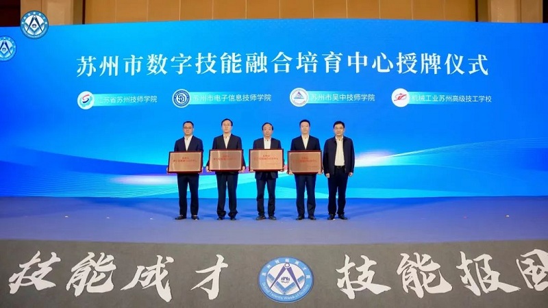 1699326647875153.jpg 640 (2).jpg