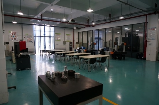 1718867408576848.jpg 逆向工程精密测量实训室1.jpg