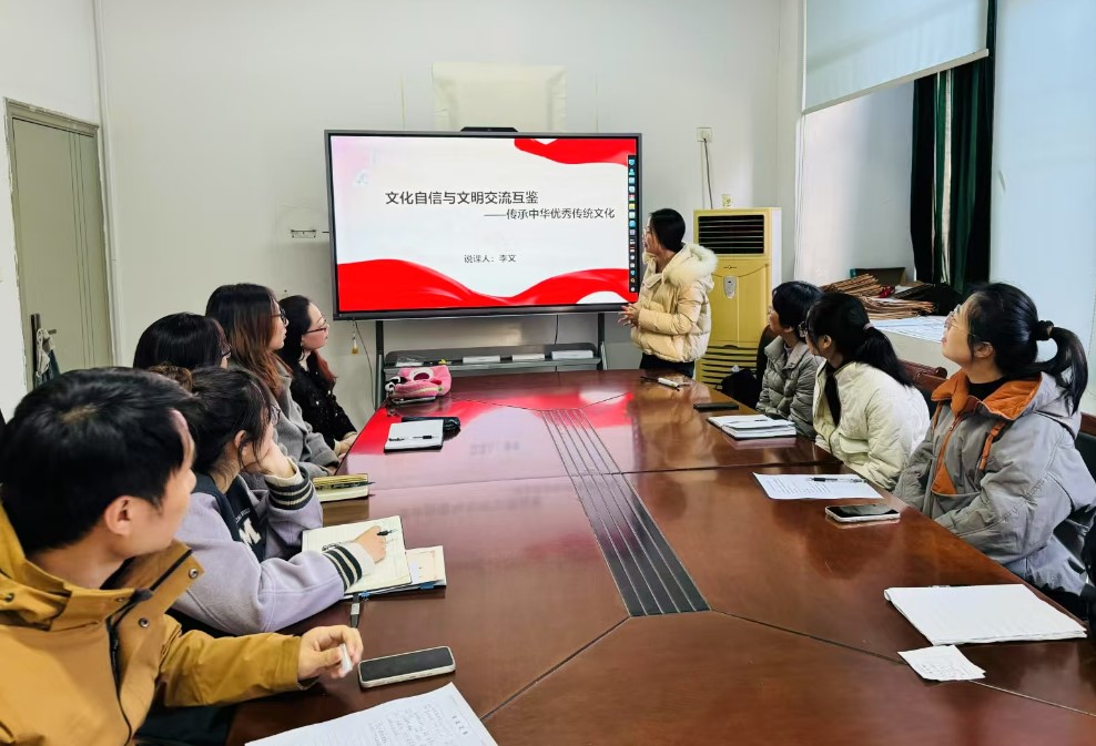 lnbc7j9bs4vgqulvgq8lbtr2lk4.jpg 2.jpg