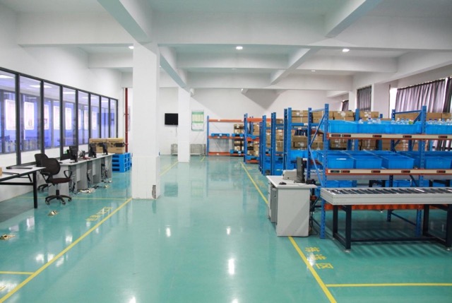 现代物流 Medium.jpeg