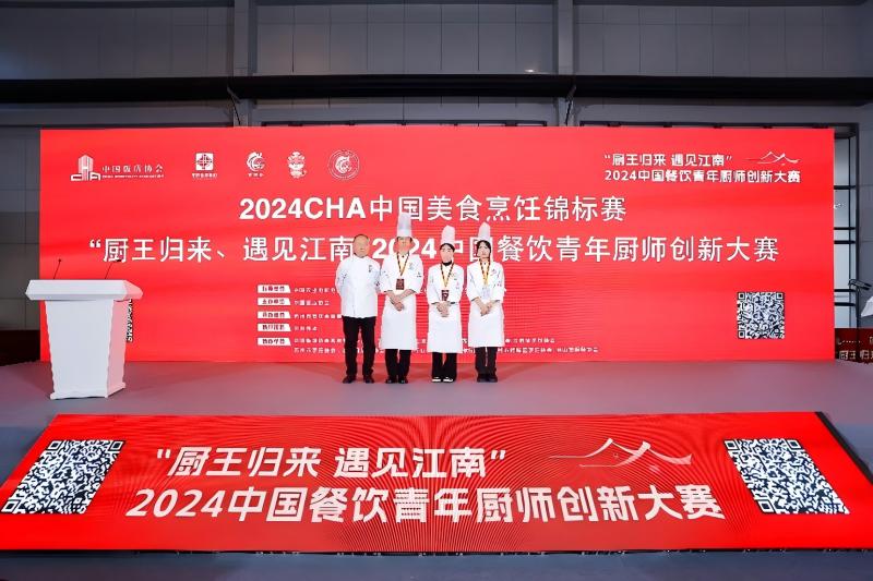 kdqcqcki7cit027osoqcna0et89.jpg 比赛现场(1).jpg