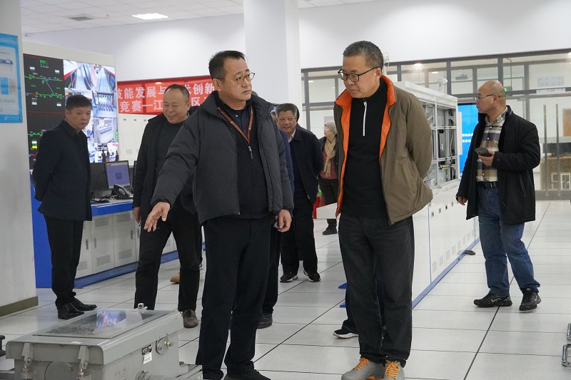 n32su87a3r9bf9p3fce7354it48.jpg DSC09570.JPG