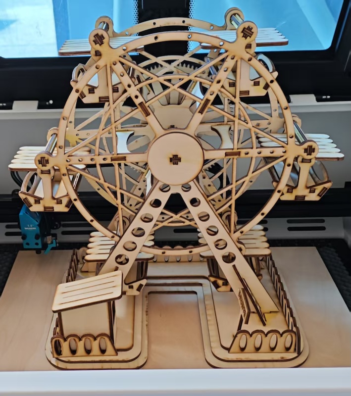 4bkt16r1uc90idn3k1utgdgu574.jpg 3.摩天轮木质玩具.jpg